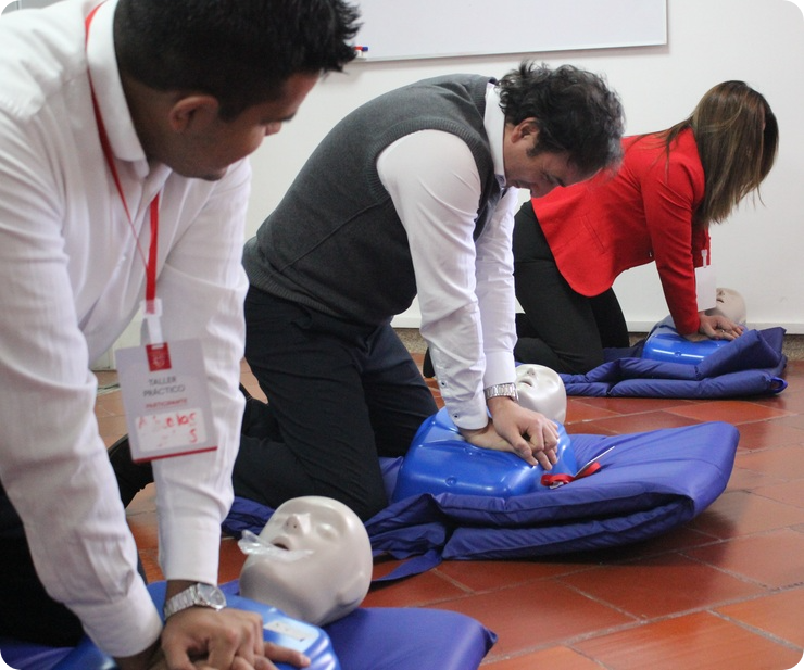 Entrenamiento en RCP en Centro de Simulación