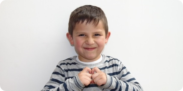 Niño sonriendo